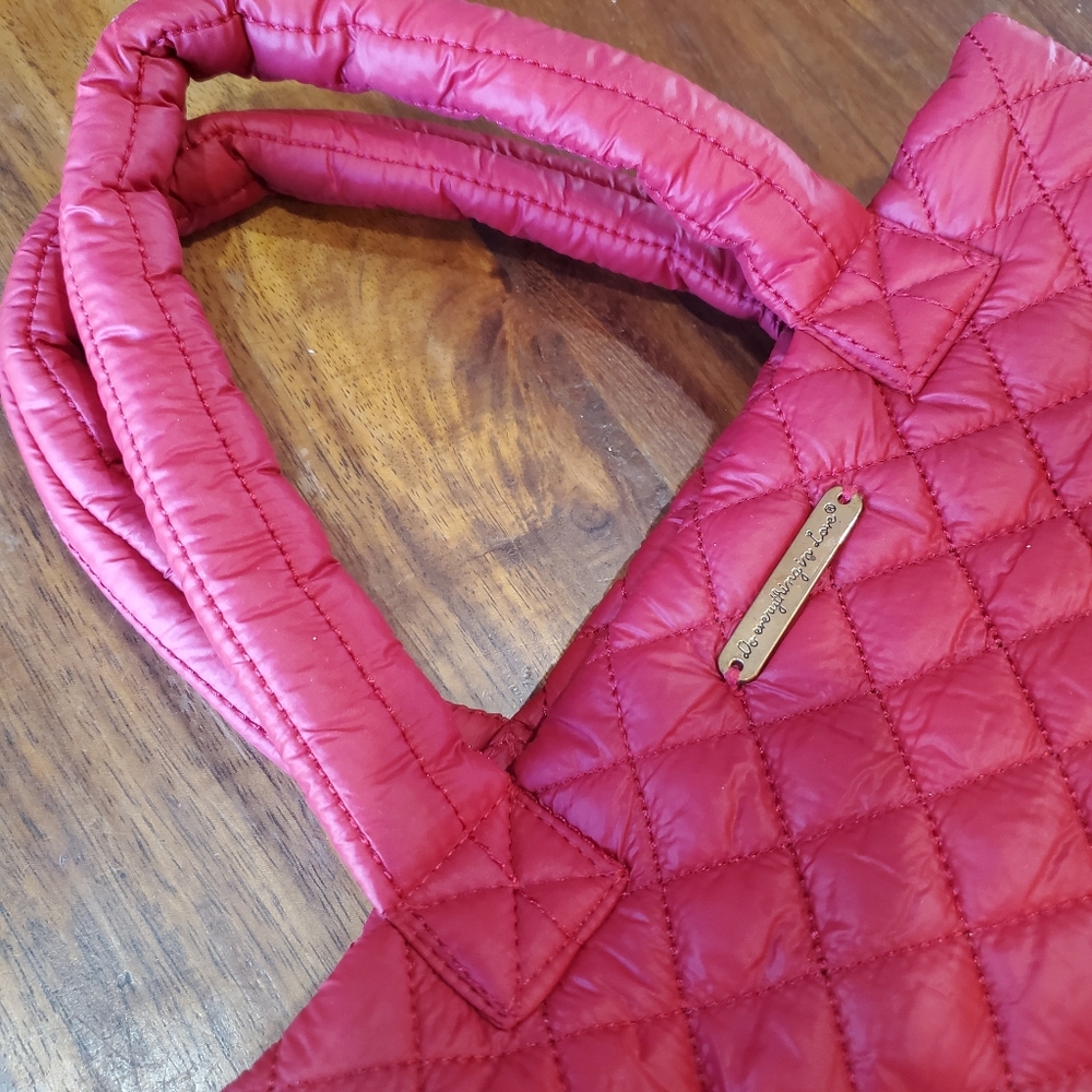 Red quilted tote 12x9